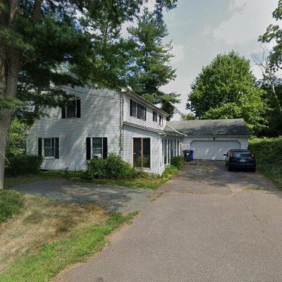 1 Niederwerfer Rd, Broad Brook, CT 06016