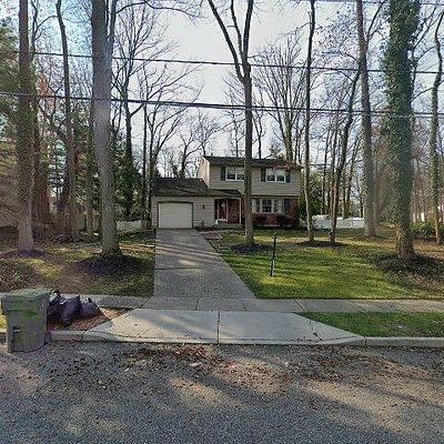 1 Plymouth Dr, Cherry Hill, NJ 08034