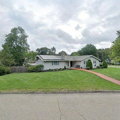 1 Pine Tree Dr, Plainville, MA 02762