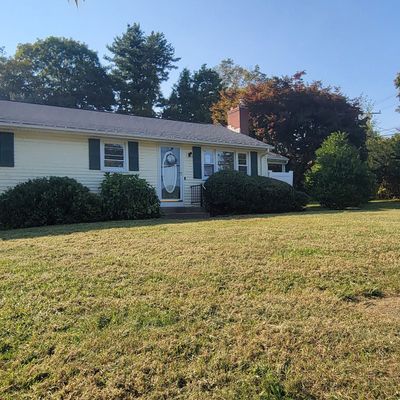 1 Thomas Dr, Stafford Springs, CT 06076