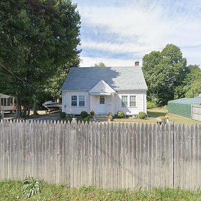 10 Arnold Rd, Worcester, MA 01607