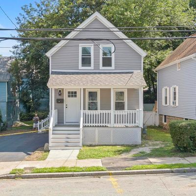 10 Denison Ave, New London, CT 06320