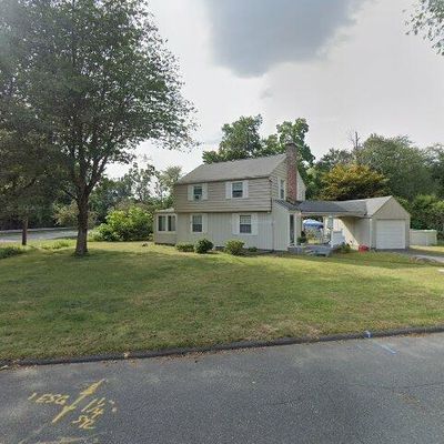 10 Donbray Rd, Springfield, MA 01119