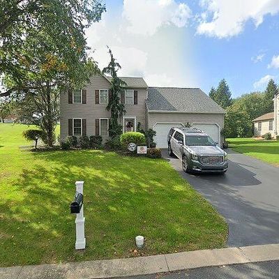 10 Foxrun Ter, Lititz, PA 17543