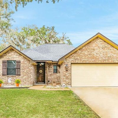 10 Seminole Ln, West Columbia, TX 77486