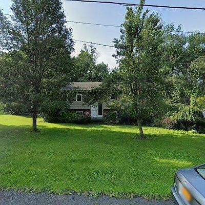 10 Stony Hill Ln, West Nyack, NY 10994