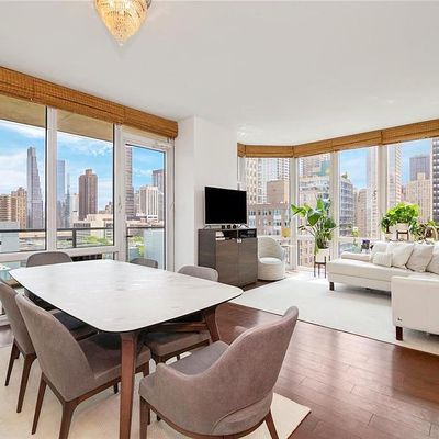 10 W End Ave, New York, NY 10023