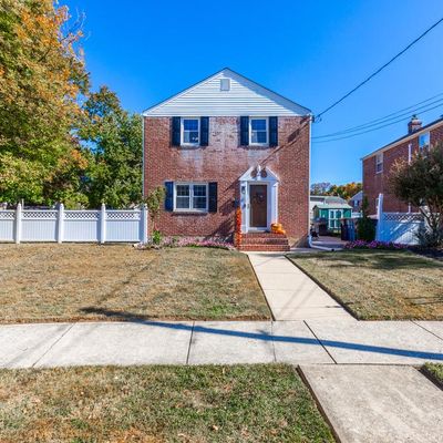 10 Vilone Rd, Wilmington, DE 19805