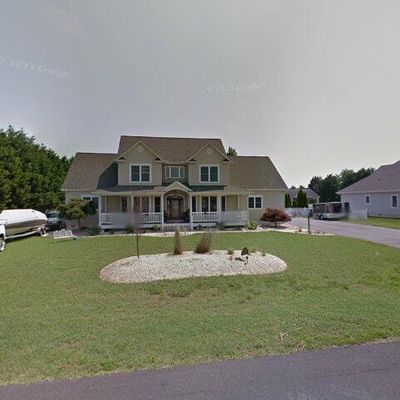 10 William Ave, Ocean View, DE 19970