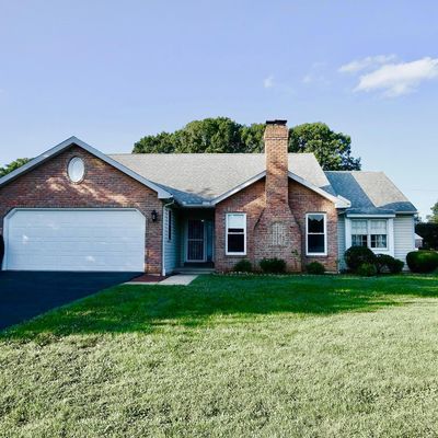 100 Omega Cir, Wernersville, PA 19565