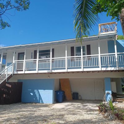 100 Palmetto Ave, Tavernier, FL 33070