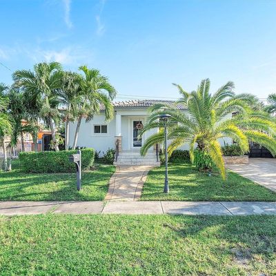 100 W 64 Th Ter, Hialeah, FL 33012