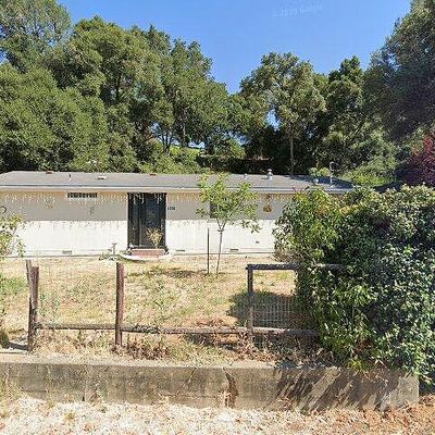 1000 Davis Dr, Ukiah, CA 95482