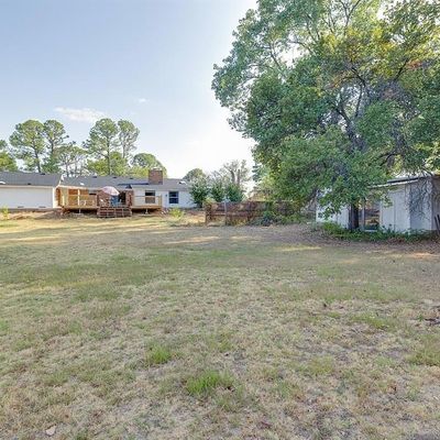 1000 Greenbriar Ave, Keene, TX 76059