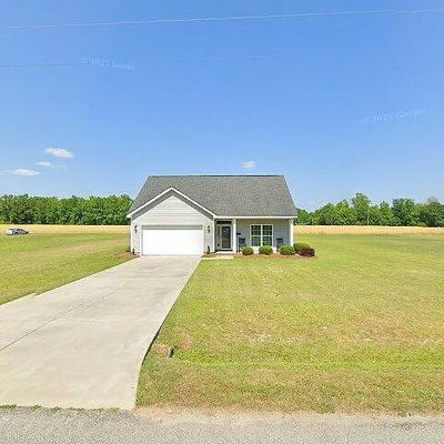 1004 Highland Dr, Mullins, SC 29574