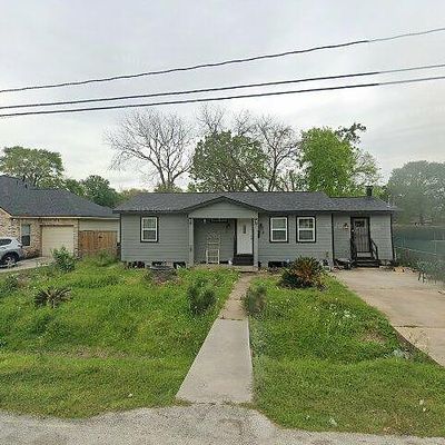 1005 Lucky St, Houston, TX 77088