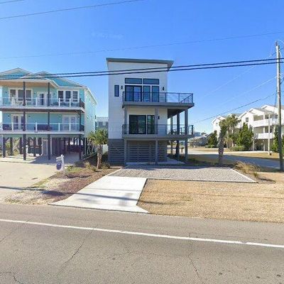 1007 Fort Fisher Boulevard N, Kure Beach, NC 28449