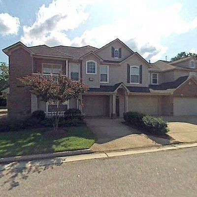 1008 Grand Oak Ln, Virginia Beach, VA 23455