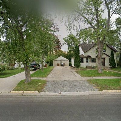 1009 Minnesota Ave, Stevens Point, WI 54481