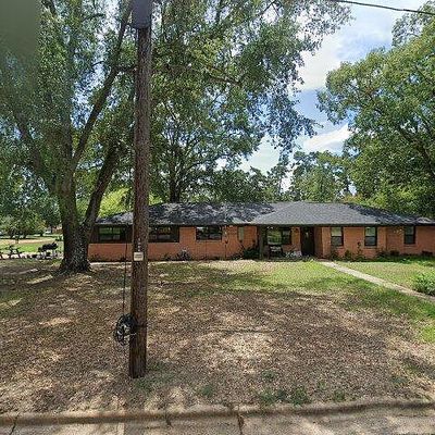 1009 Mockingbird Ln, Nacogdoches, TX 75964