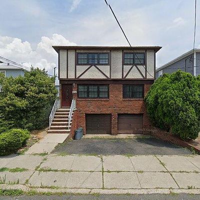 101 E 26 Th St, Bayonne, NJ 07002