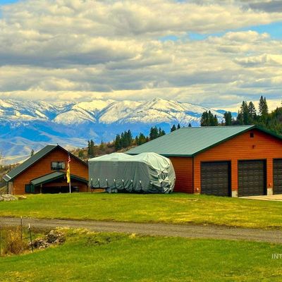 101 Meadow View Ln, White Bird, ID 83554