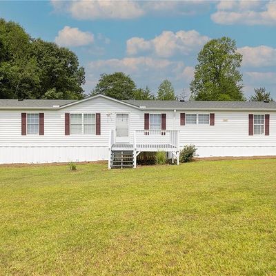 101 Mountain Estates Rd, Pickens, SC 29671