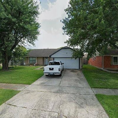 10107 Roseberry Dr, La Porte, TX 77571