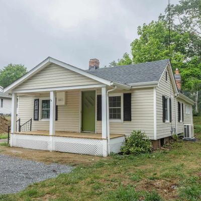 1011 Frye St, Waynesboro, VA 22980