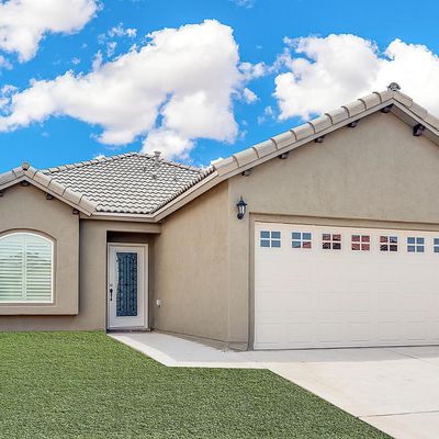 1014 Rebeca Way, Socorro, TX 79927