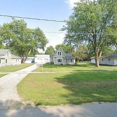 1017 N Frost Ave, Avoca, IA 51521