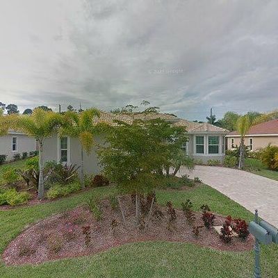 10175 Avonleigh Dr, Bonita Springs, FL 34135