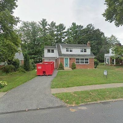 1018 Janet Ave, Lancaster, PA 17601