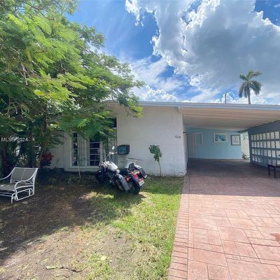 1018 Ne 7 Th St, Hallandale Beach, FL 33009