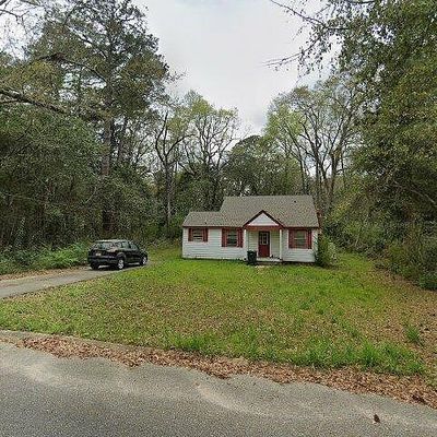 102 Forest Ave, Andalusia, AL 36420