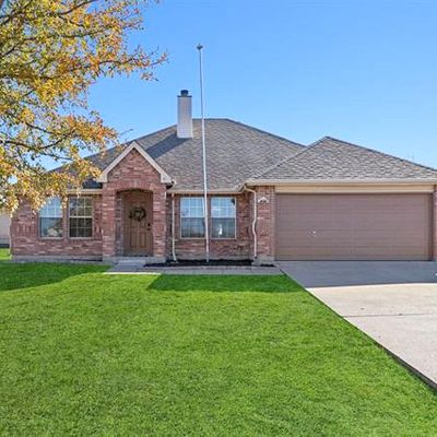 102 Grant Dr, Fate, TX 75189