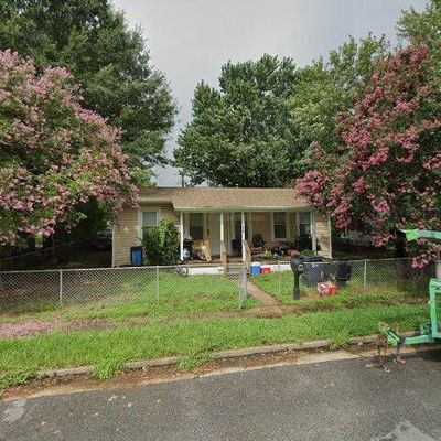 102 N 4 Th Ave, Hopewell, VA 23860