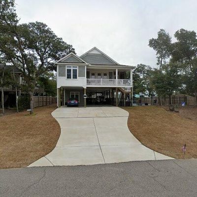 102 Ne 54th Street Oak Island, Island, NC 28465