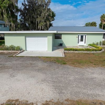 102 Squirrel Pt, Lorida, FL 33857