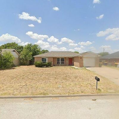 102 Wendler Ln, Troy, TX 76579