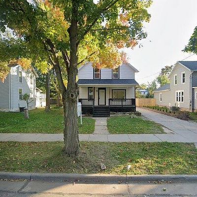 1021 W 5 Th St, Appleton, WI 54914