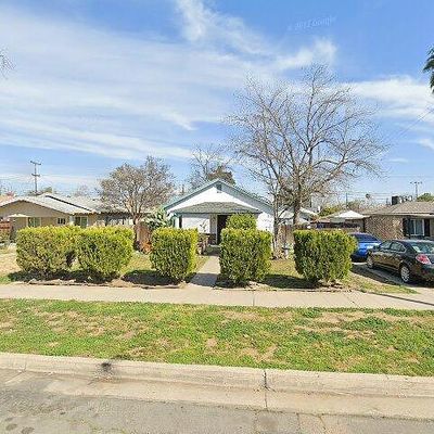 1022 N Carruth Ave, Fresno, CA 93728