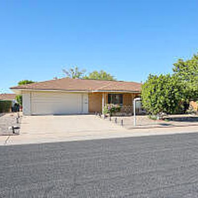 10220 W White Mountain Rd, Sun City, AZ 85351