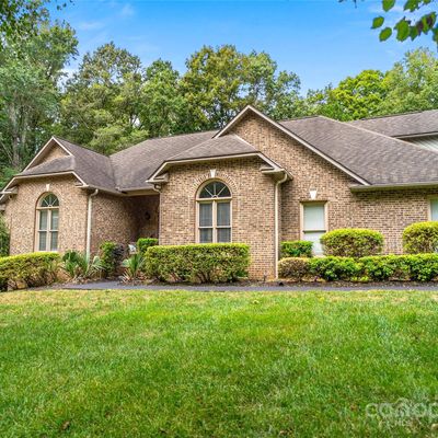 10235 Mount Holly Rd, Charlotte, NC 28214