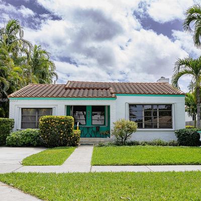 1024 Tyler St, Hollywood, FL 33019