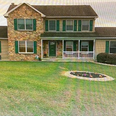 1025 Valley Rd, Northampton, PA 18067