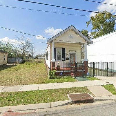 1026 Gordon St, New Orleans, LA 70117