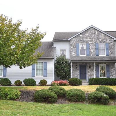 103 Canterbury Turn, Lancaster, PA 17601