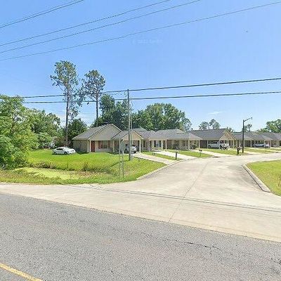 103 Sea Blue Ln, Gray, LA 70359