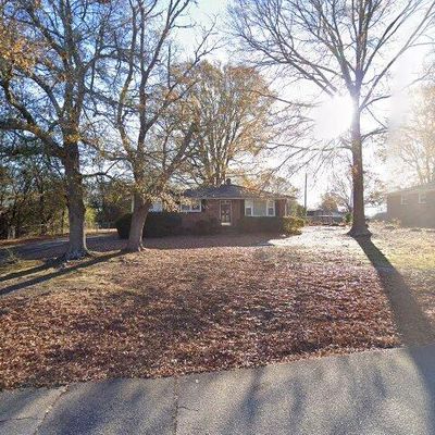 103 Tower Dr, Moore, SC 29369